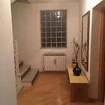 Villa Ds Near *